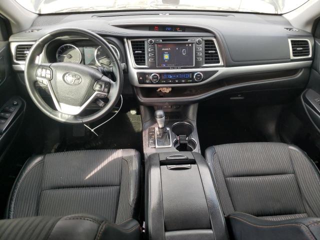 Photo 8 from auction – 2017 TOYOTA HIGHLANDER with VIN 5TDZZRFH5HS225814