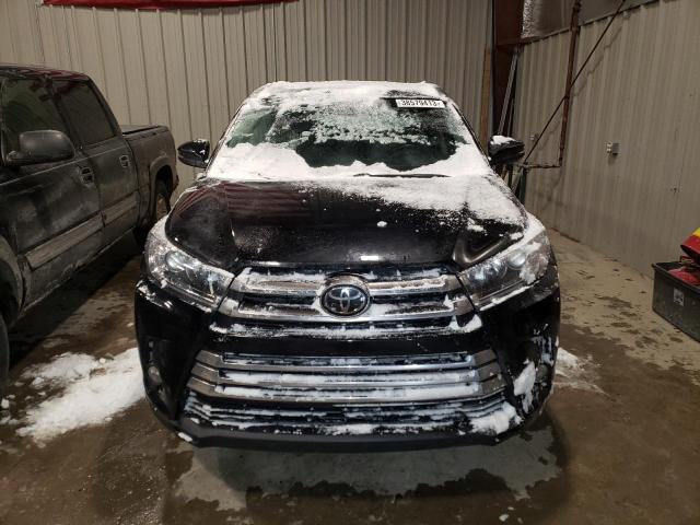 Photo 5 from auction – 2017 TOYOTA HIGHLANDER with VIN 5TDDZRFH5HS452706