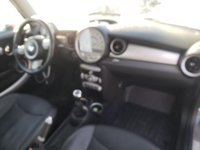 Photo 8 from auction – 2008 MINI COOPER with VIN WMWMF33578TU66069