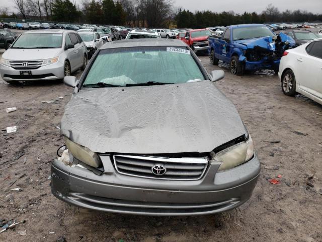 Photo 5 from auction – 2001 TOYOTA CAMRY CE with VIN JT2BG22K510559178