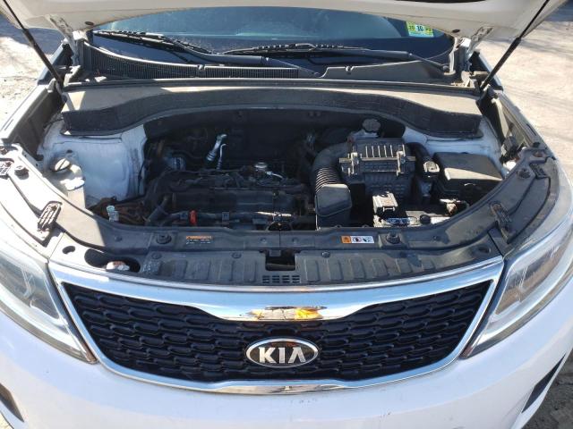 Photo 12 from auction – 2015 KIA SORENTO LX with VIN 5XYKTCA64FG637643