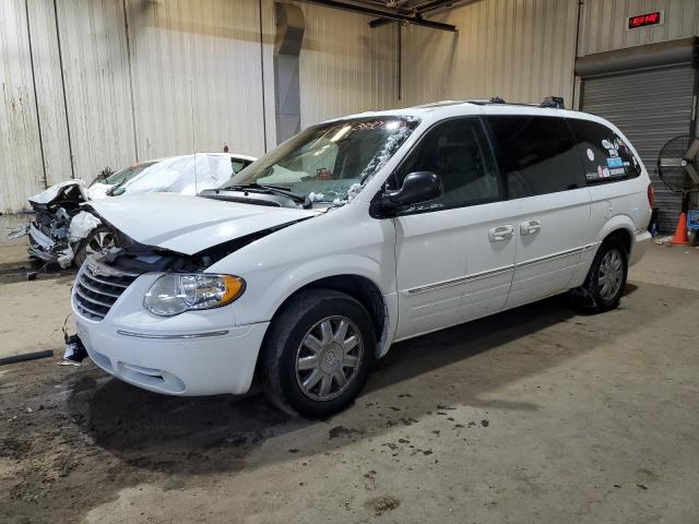 CHRYSLER TOWN & COU 2005 with VIN 2C4GP64L75R337862 - Photo from auction