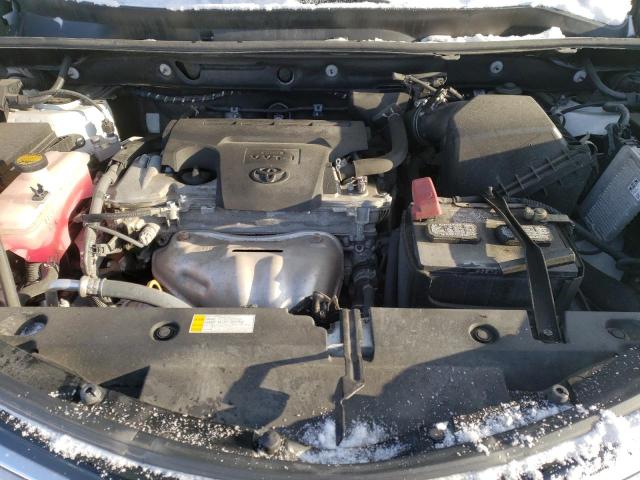Photo 11 from auction – 2018 TOYOTA RAV4 LE with VIN 2T3BFREV1JW776571