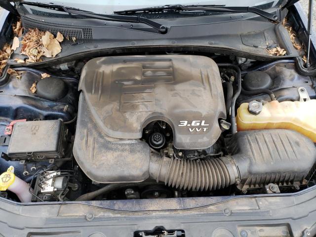 Photo 11 from auction – 2015 CHRYSLER 300 LIMITE with VIN 2C3CCAAG8FH929819