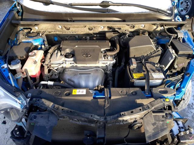 Photo 12 from auction – 2017 TOYOTA RAV4 SE with VIN JTMJFREV4HD202145