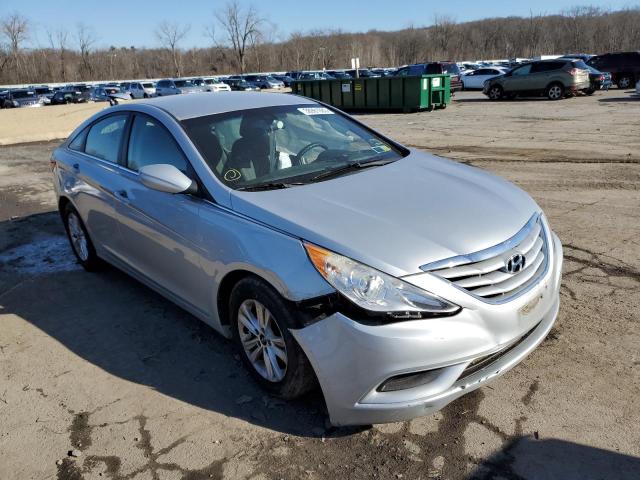 Photo 4 from auction – 2013 HYUNDAI SONATA GLS with VIN 5NPEB4AC2DH715774