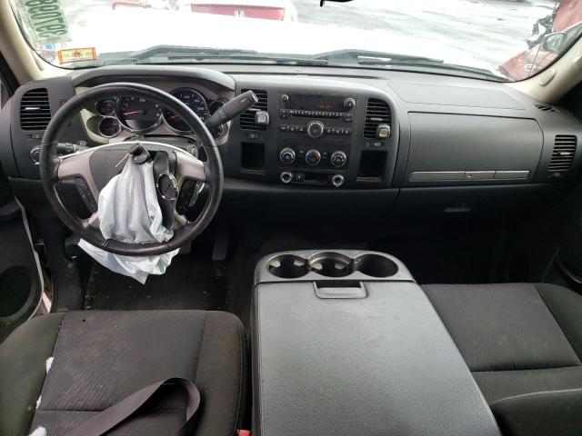 Photo 8 from auction – 2010 CHEVROLET SILVERADO with VIN 1GCSCSE04AZ125357