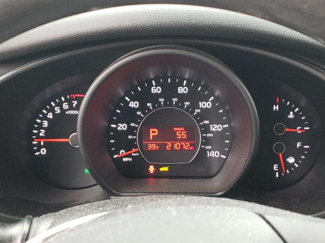 Photo 9 from auction – 2017 KIA SOUL with VIN KNDJN2A28H7503652