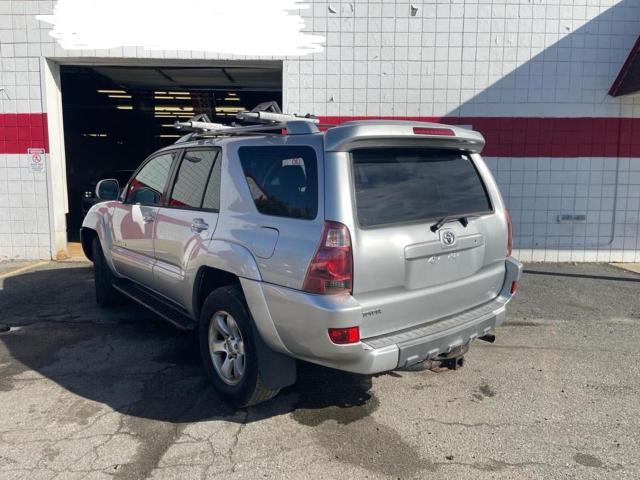 Photo 3 from auction – 2005 TOYOTA 4RUNNER SR with VIN JTEBT14R050048504