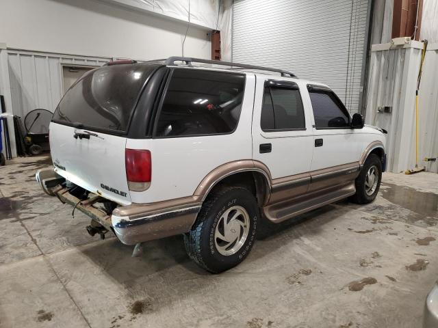 Photo 3 from auction – 1996 CHEVROLET BLAZER with VIN 1GNDT13W1T2240382