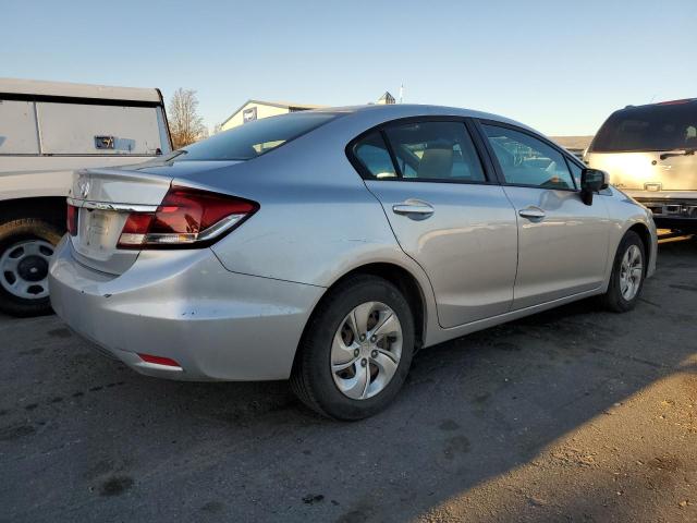 Photo 3 from auction – 2015 HONDA CIVIC LX with VIN 19XFB2E53FE041968