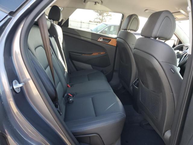 Photo 11 from auction – 2016 HYUNDAI TUCSON LIM with VIN KM8J33A24GU224397