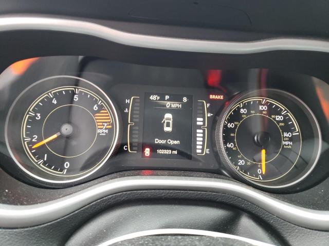 Photo 9 from auction – 2018 JEEP CHEROKEE L with VIN 1C4PJLCB9JD576948