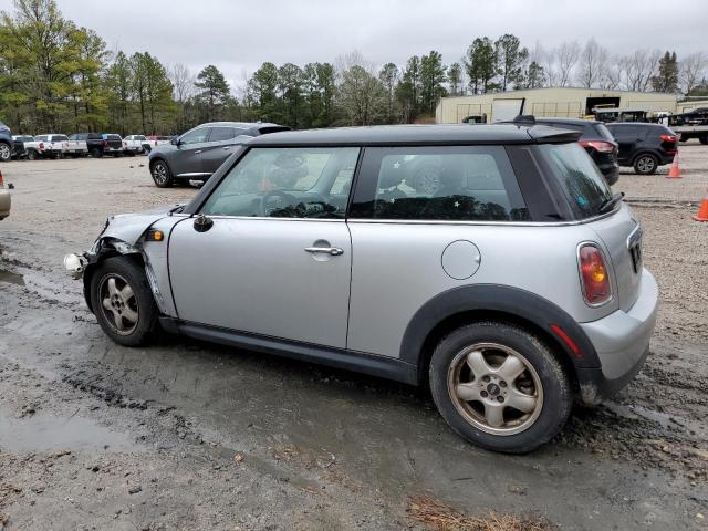 Photo 2 from auction – 2008 MINI COOPER with VIN WMWMF33578TT62875
