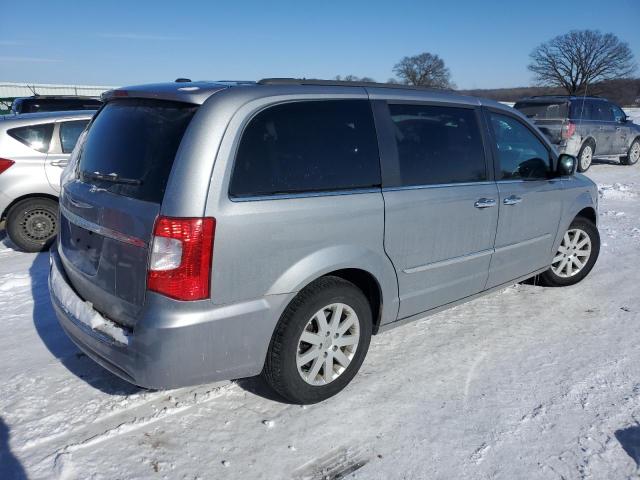 Photo 3 from auction – 2015 CHRYSLER TOWN & COU with VIN 2C4RC1BG5FR698716