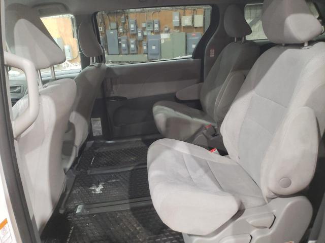 Photo 11 from auction – 2020 TOYOTA SIENNA L with VIN 5TDZZ3DC2LS079840