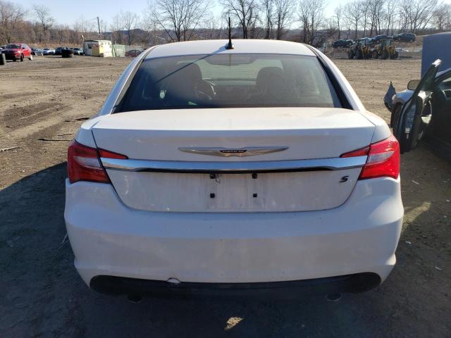 Photo 6 from auction – 2013 CHRYSLER 200 LIMITE with VIN 1C3CCBCG8DN736819