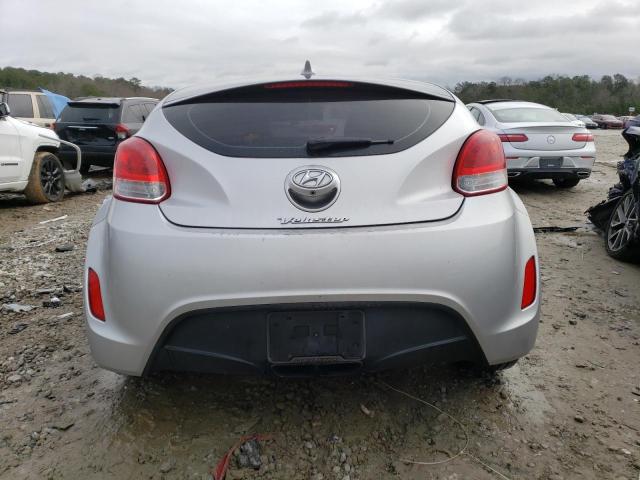 Photo 6 from auction – 2017 HYUNDAI VELOSTER with VIN KMHTC6AD3HU305808
