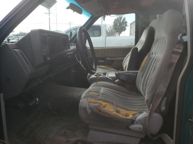Photo 7 from auction – 1994 CHEVROLET GMT-400 C1 with VIN 1GCEC19K3RE283243