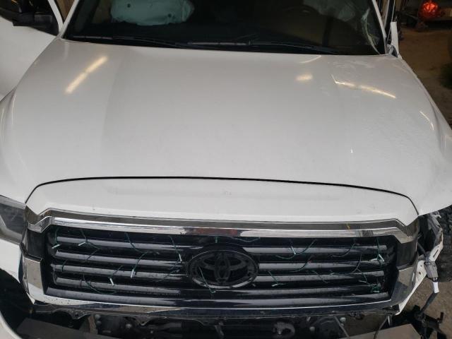 Photo 11 from auction – 2018 TOYOTA SEQUOIA SR with VIN 5TDBY5G19JS162091