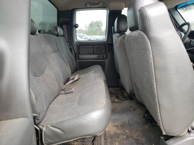 Photo 10 from auction – 2004 CHEVROLET SILVERADO with VIN 1GCHC29U94E106936