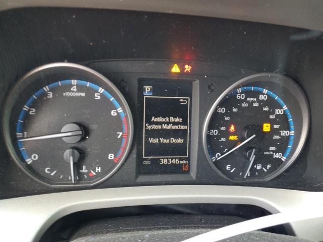 Photo 9 from auction – 2018 TOYOTA RAV4 ADVEN with VIN 2T3WFREVXJW446946
