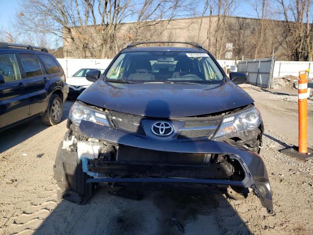 Photo 5 from auction – 2015 TOYOTA RAV4 LE with VIN JTMBFREV5FD130857