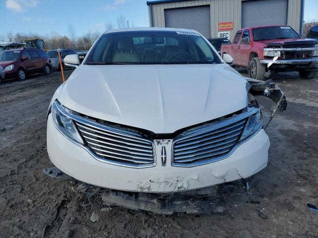 Photo 5 from auction – 2016 LINCOLN MKZ with VIN 3LN6L2J94GR602609