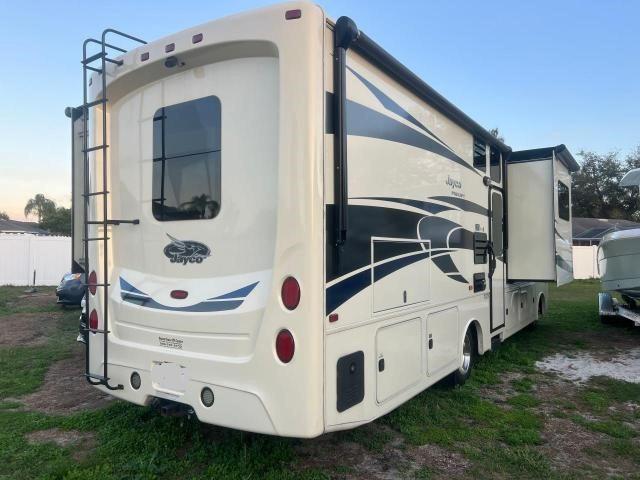 Photo 4 from auction – 2016 FORD F53 with VIN 1F65F5DY9G0A10492