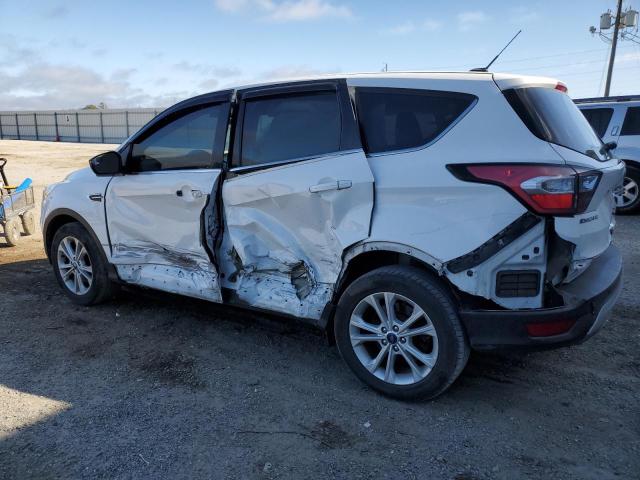 Photo 2 from auction – 2017 FORD ESCAPE SE with VIN 1FMCU0GD8HUB73811