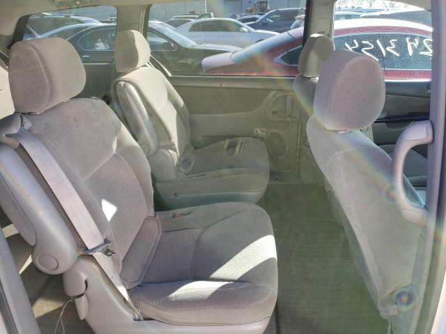Photo 11 from auction – 2004 TOYOTA SIENNA CE with VIN 5TDZA23CX4S141442