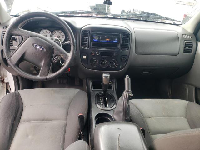 Photo 8 from auction – 2005 FORD ESCAPE XLS with VIN 1FMYU02Z55DA06830