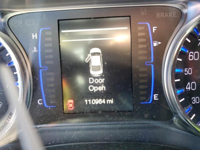 Photo 9 from auction – 2015 CHRYSLER 200 LIMITE with VIN 1C3CCCAB9FN719690