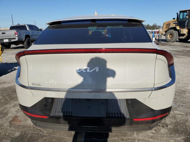 Photo 6 from auction – 2022 KIA EV6 LIGHT with VIN KNDC3DLCXN5082878