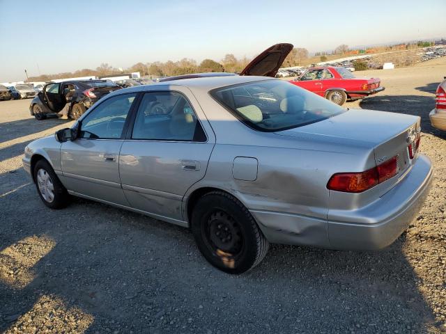 Photo 2 from auction – 2000 TOYOTA CAMRY LE with VIN 4T1BF22K4YU106954