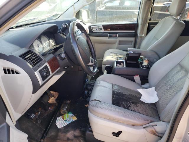 Photo 7 from auction – 2010 CHRYSLER TOWN & COU with VIN 2A4RR8DX4AR361204