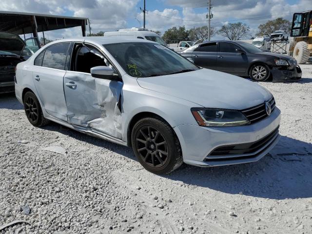 Photo 4 from auction – 2017 VOLKSWAGEN JETTA S with VIN 3VW2B7AJXHM356416