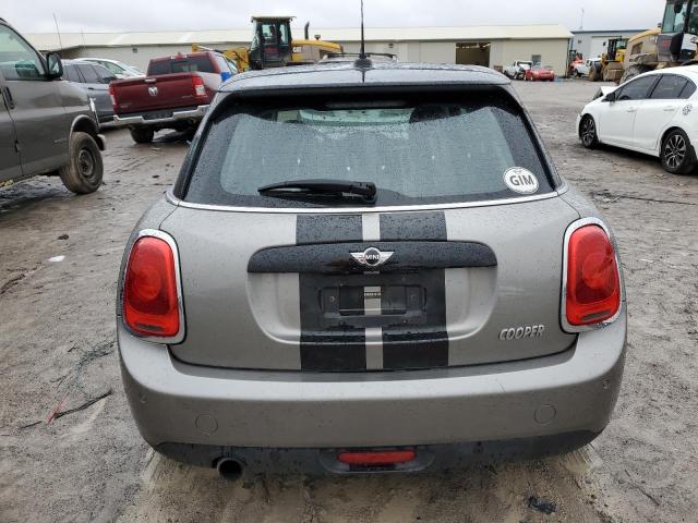 Photo 6 from auction – 2018 MINI COOPER with VIN WMWXU1C5XJ2F81609