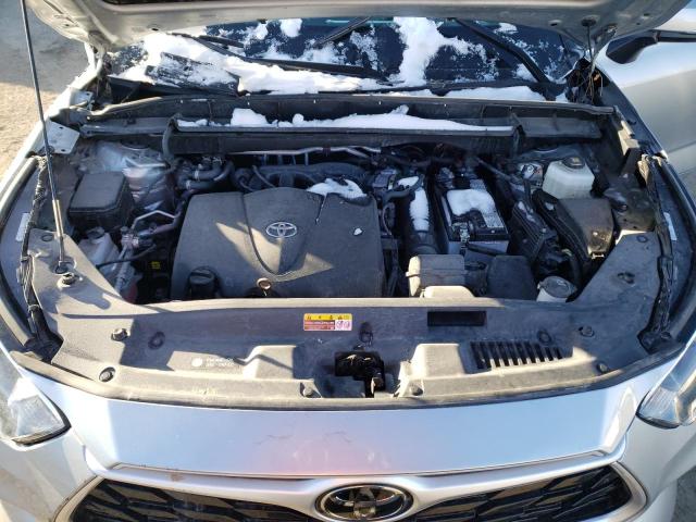 Photo 11 from auction – 2022 TOYOTA HIGHLANDER with VIN 5TDCZRBH5NS175293