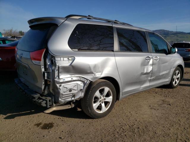Photo 3 from auction – 2012 TOYOTA SIENNA LE with VIN 5TDKK3DC7CS205454