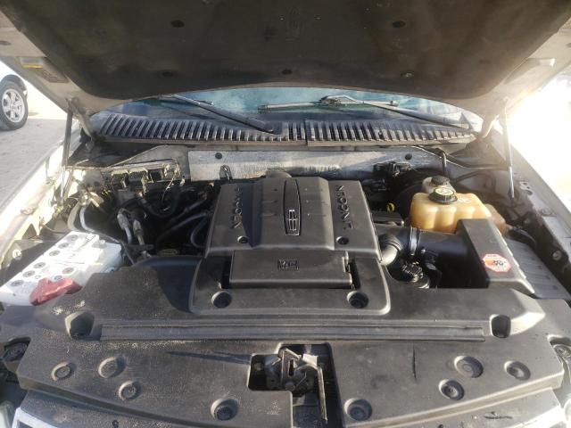 Photo 12 from auction – 2008 LINCOLN NAVIGATOR with VIN 5LMFU28548LJ11129