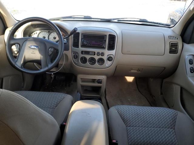 Photo 8 from auction – 2003 FORD ESCAPE XLT with VIN 1FMCU93113KB88638
