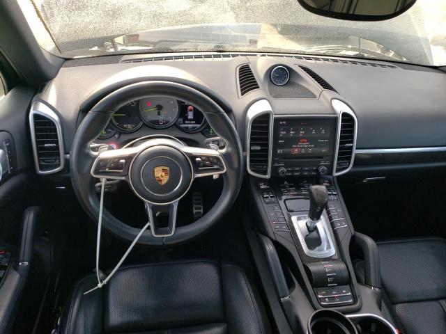 Photo 8 from auction – 2017 PORSCHE CAYENNE SE with VIN WP1AE2A23HLA70831