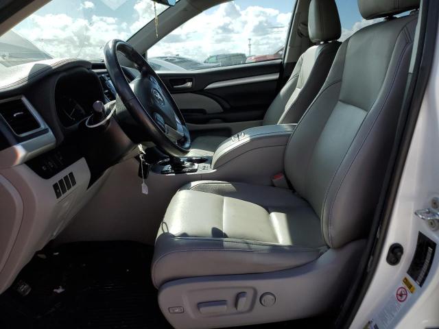 Photo 7 from auction – 2017 TOYOTA HIGHLANDER with VIN 5TDJZRFH2HS455176