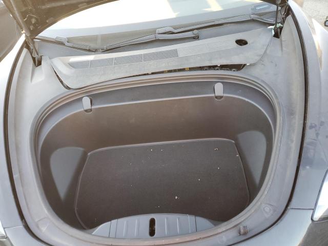 Photo 11 from auction – 2018 TESLA MODEL 3 with VIN 5YJ3E1EA4JF070397