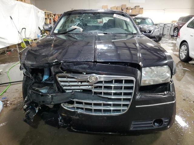 Photo 5 from auction – 2010 CHRYSLER 300 TOURIN with VIN 2C3CA4CD8AH142937