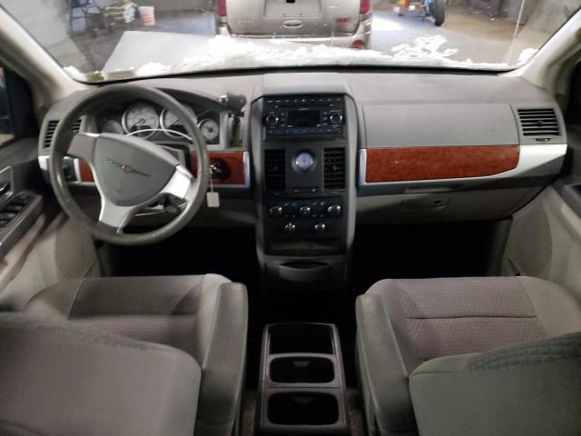 Photo 8 from auction – 2008 CHRYSLER TOWN & COU with VIN 2A8HR54P98R127935
