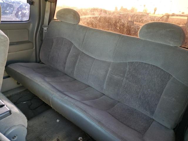 Photo 10 from auction – 2000 CHEVROLET SILVERADO with VIN 2GCEC19T4Y1185945