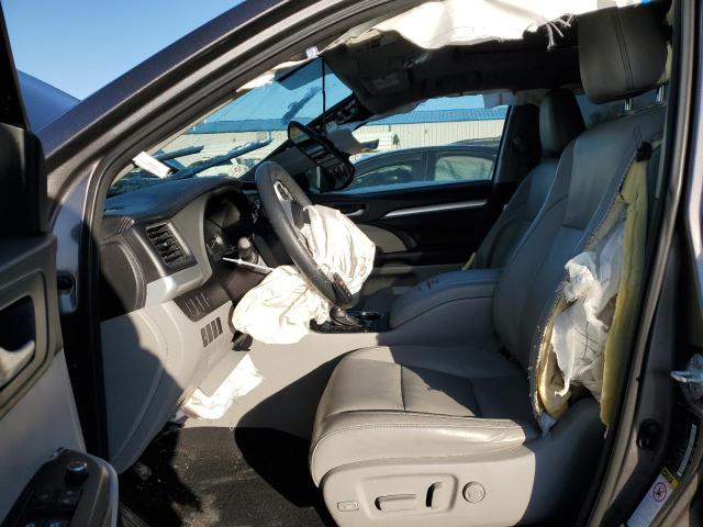 Photo 7 from auction – 2016 TOYOTA HIGHLANDER with VIN 5TDJKRFH5GS344057