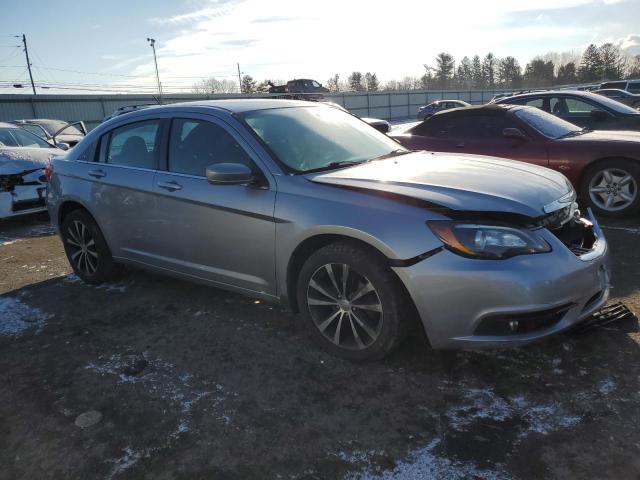 Photo 4 from auction – 2014 CHRYSLER 200 TOURIN with VIN 1C3CCBBB6EN153107